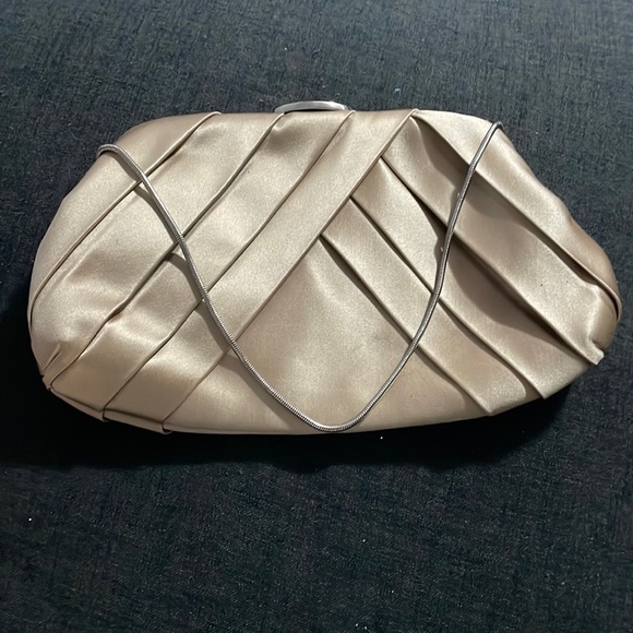 Banana Republic Handbags - Banana republic clutch